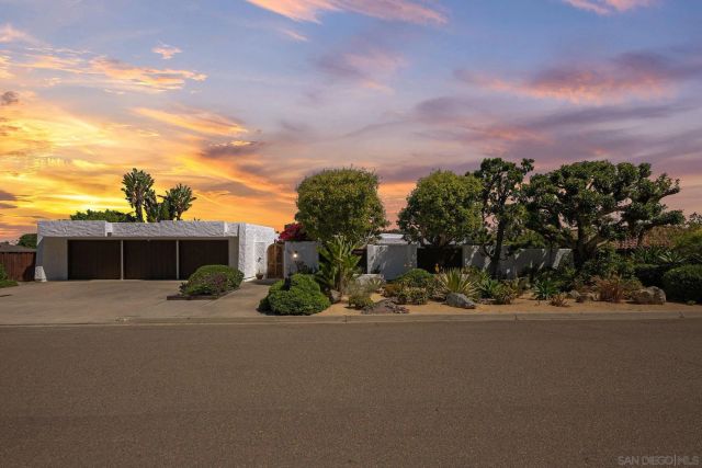 1640 El Paso Real, La Jolla, CA 92037