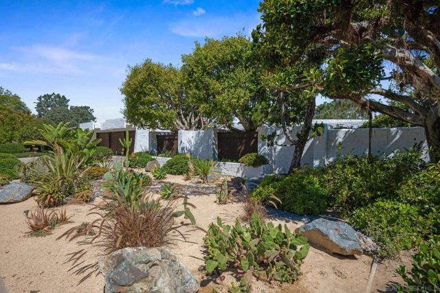 1640 El Paso Real, La Jolla, CA 92037