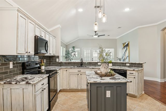 13264 Ridgepointe Road, Fort Worth, TX 76244