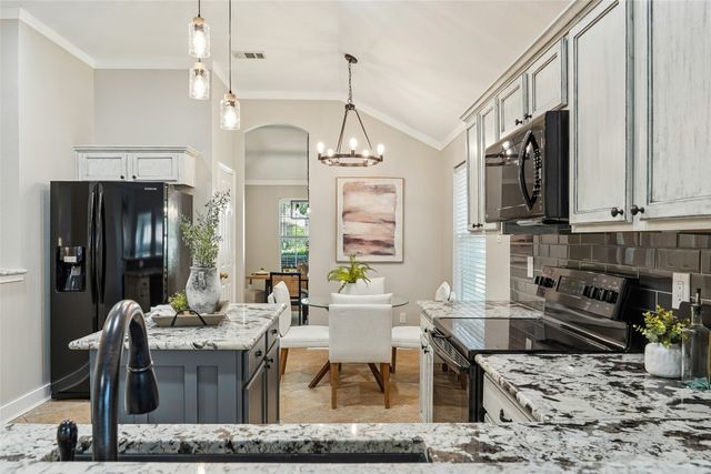 13264 Ridgepointe Road, Fort Worth, TX 76244