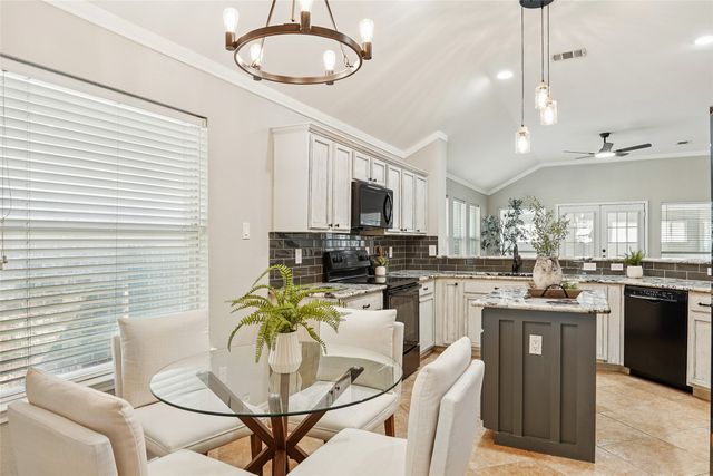 13264 Ridgepointe Road, Fort Worth, TX 76244