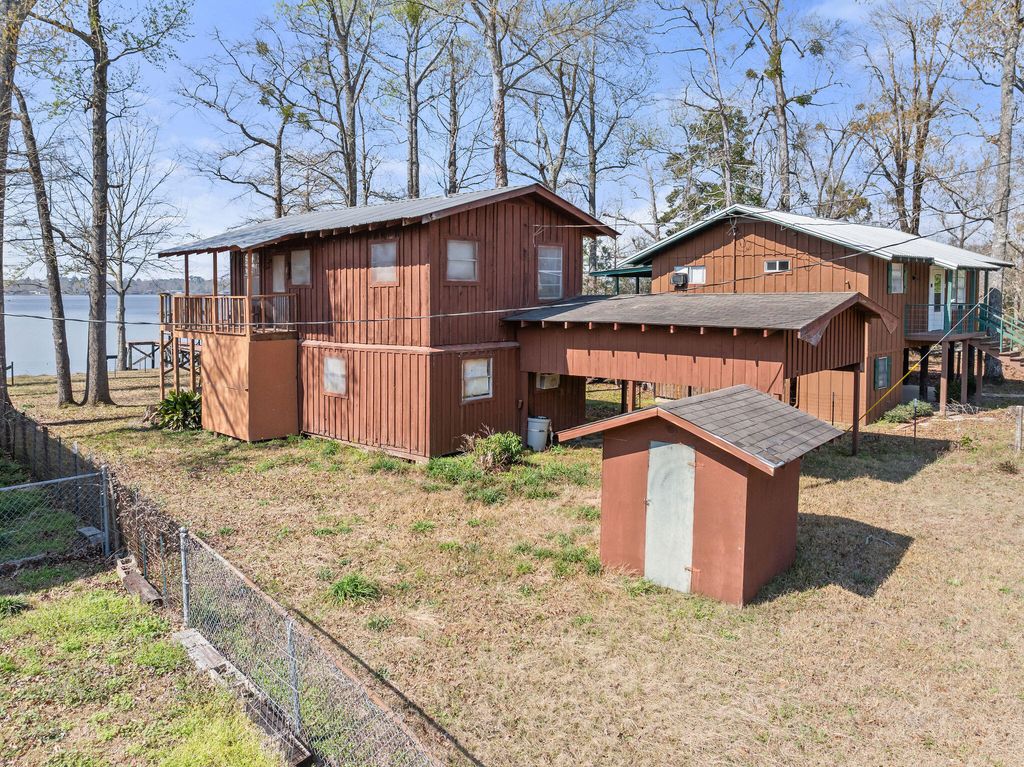 283 Lake Loop, Deridder, LA 70634