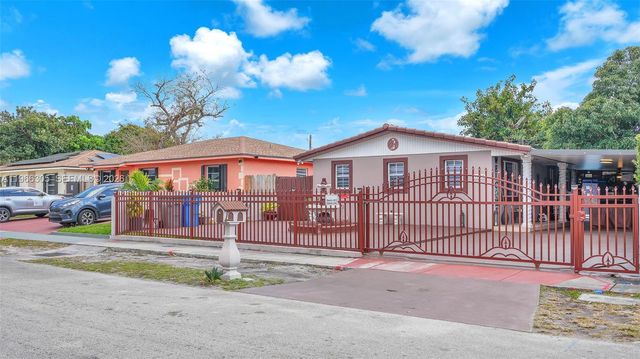 5720 SW 39th St, West Park, FL 33023