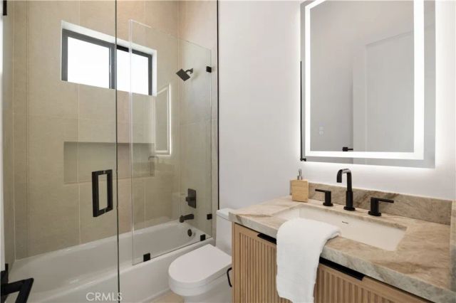 2111 Clark A, Redondo Beach, CA 90278