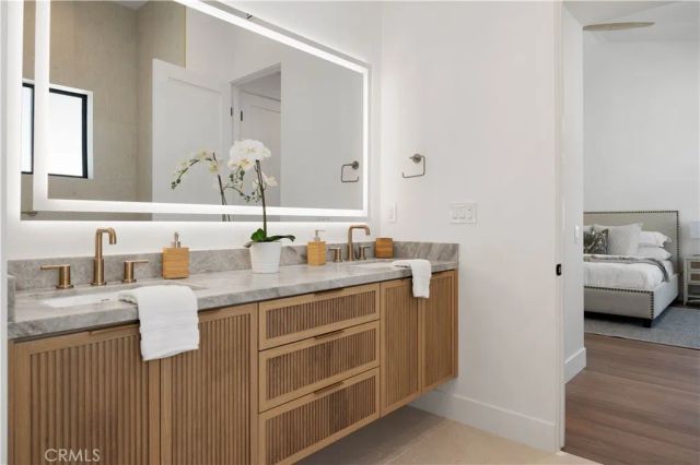 2111 Clark A, Redondo Beach, CA 90278