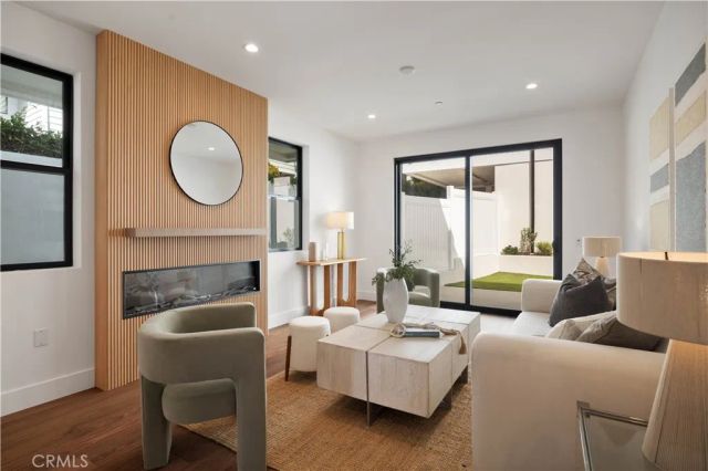 2111 Clark A, Redondo Beach, CA 90278