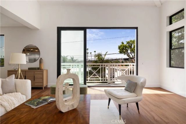 2111 Clark A, Redondo Beach, CA 90278