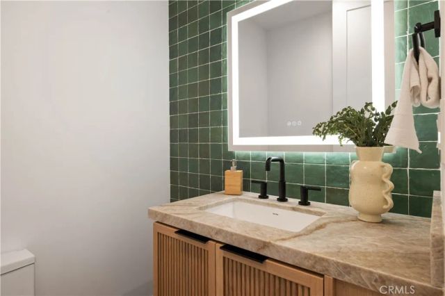 2111 Clark A, Redondo Beach, CA 90278