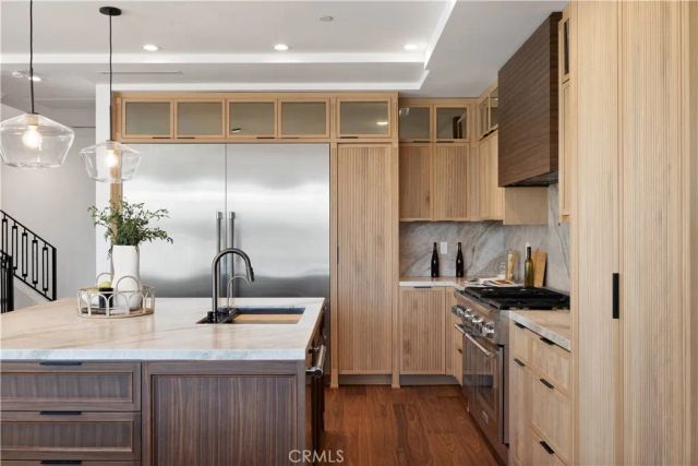 2111 Clark A, Redondo Beach, CA 90278