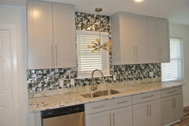 7911 Greenbush Street, Houston, TX 77025