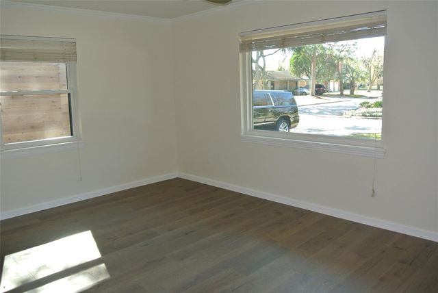 7911 Greenbush Street, Houston, TX 77025