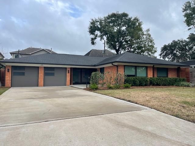 7911 Greenbush Street, Houston, TX 77025
