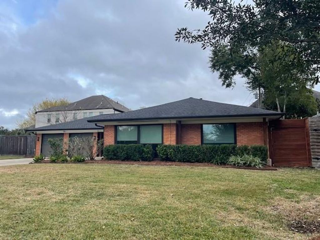 7911 Greenbush Street, Houston, TX 77025