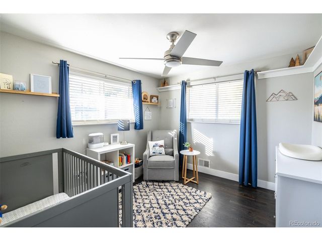 439 E Panama Dr, Centennial, CO 80121