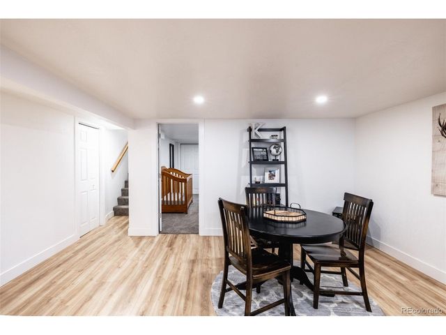 439 E Panama Dr, Centennial, CO 80121
