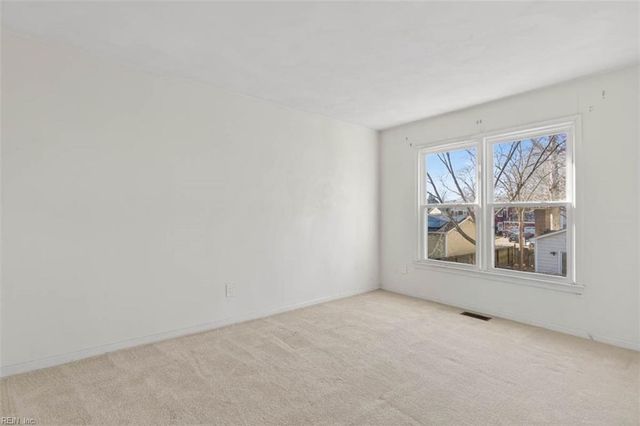 5240 Prestwick ST, Virginia Beach, VA 23464