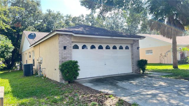1547 OAK HILL TRAIL, Kissimmee, FL 34747