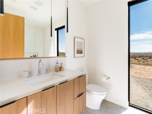 621 N Sage Avenue, Yucca Valley, CA 92284