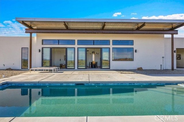 621 N Sage Avenue, Yucca Valley, CA 92284