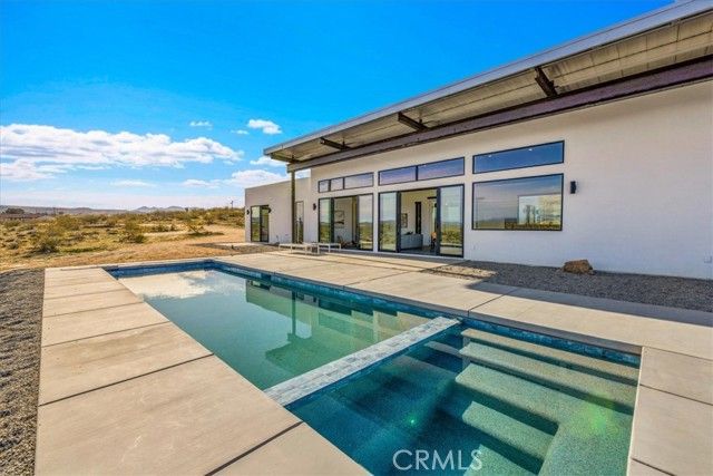 621 N Sage Avenue, Yucca Valley, CA 92284