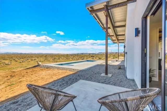 621 N Sage Avenue, Yucca Valley, CA 92284