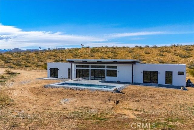 621 N Sage Avenue, Yucca Valley, CA 92284
