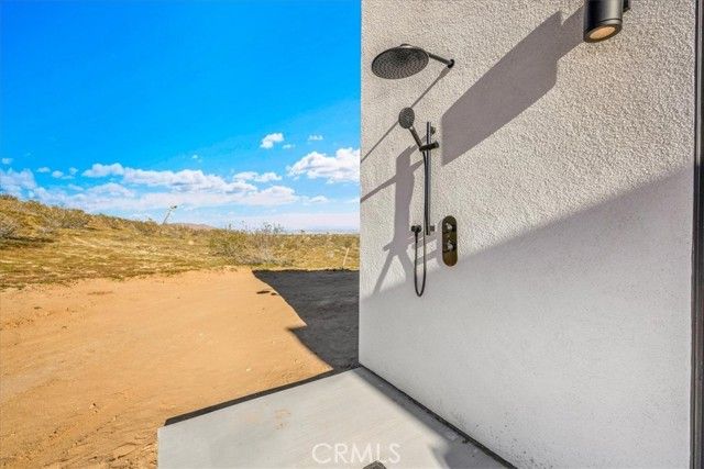 621 N Sage Avenue, Yucca Valley, CA 92284