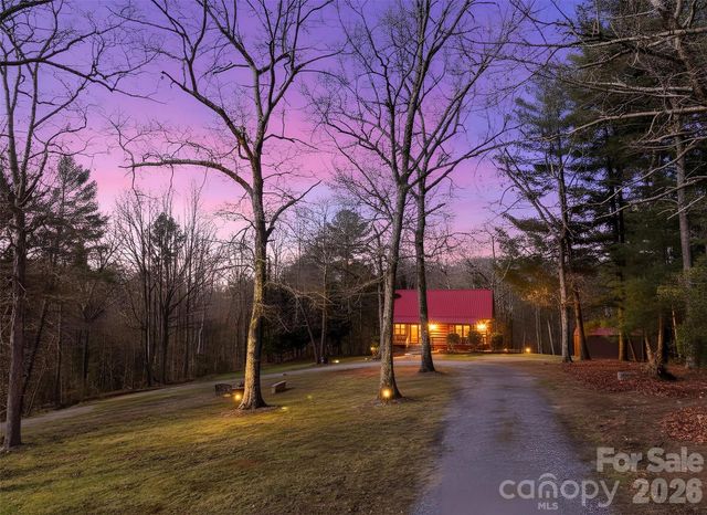 350 Starnes Circle Drive, Taylorsville, NC 28681