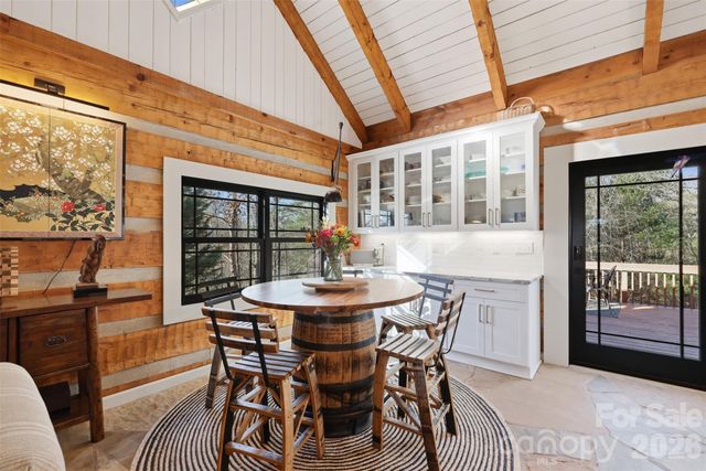 350 Starnes Circle Drive, Taylorsville, NC 28681