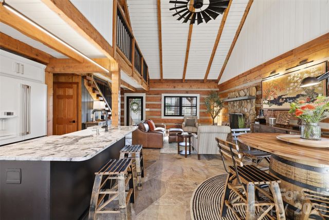 350 Starnes Circle Drive, Taylorsville, NC 28681