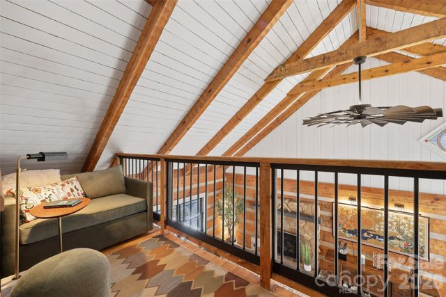 350 Starnes Circle Drive, Taylorsville, NC 28681