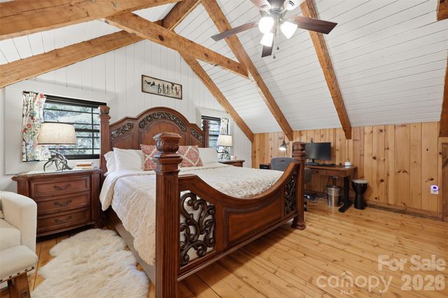 350 Starnes Circle Drive, Taylorsville, NC 28681