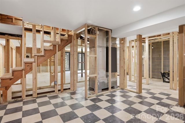 350 Starnes Circle Drive, Taylorsville, NC 28681