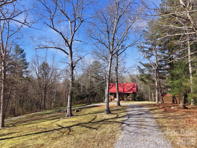 350 Starnes Circle Drive, Taylorsville, NC 28681