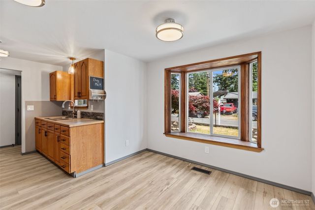 17010 16th Avenue E, Spanaway, WA 98387