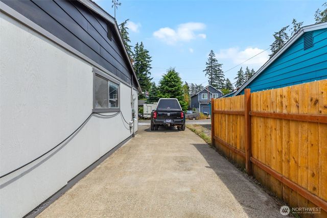 17010 16th Avenue E, Spanaway, WA 98387