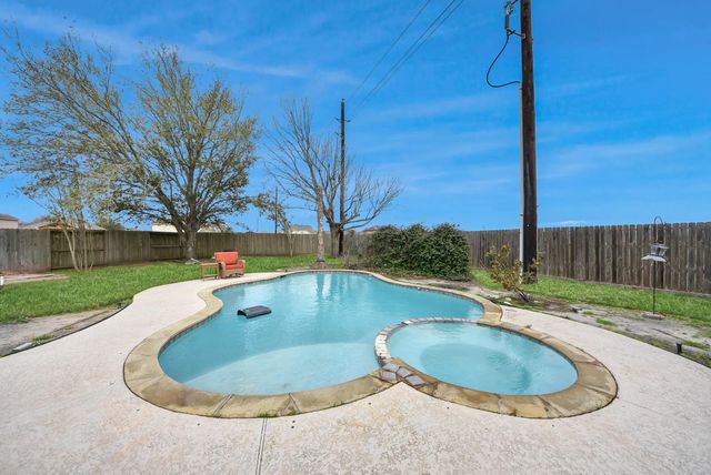 2703 Coyote Trail Drive, Missouri City, TX 77459