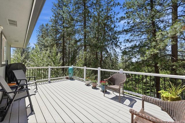 9921 N WIEBER Dr, Spokane, WA 99208