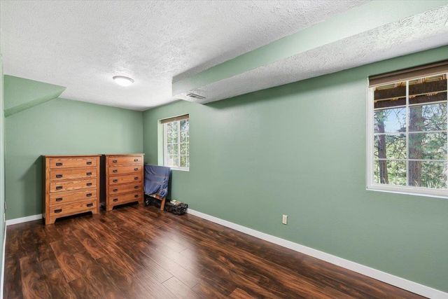 9921 N WIEBER Dr, Spokane, WA 99208