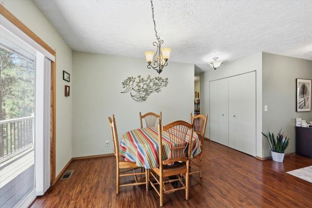 9921 N WIEBER Dr, Spokane, WA 99208