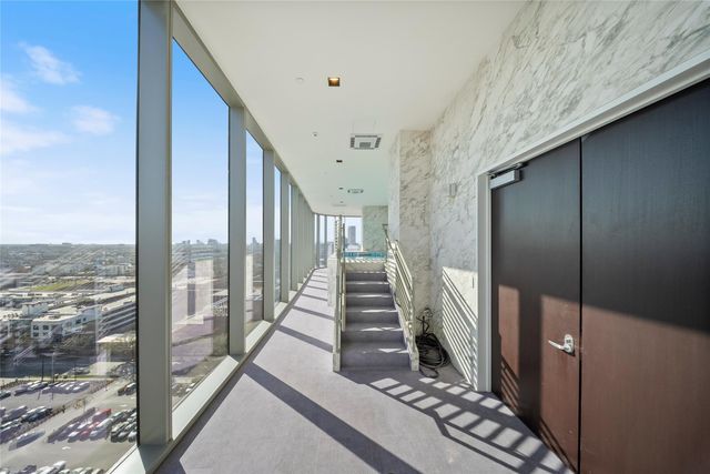 1711 Allen Parkway 1802, Houston, TX 77019