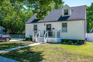 34 James Place, Metuchen, NJ 08840