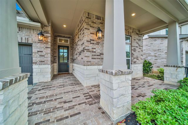 18731 Penn Farm Drive, Cypress, TX 77433