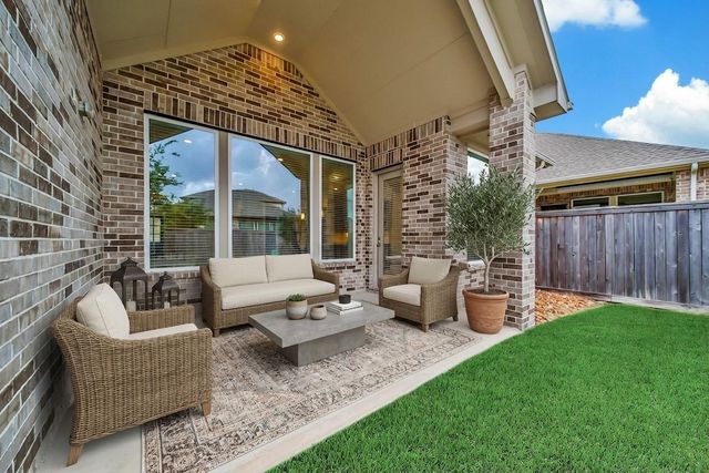 18731 Penn Farm Drive, Cypress, TX 77433