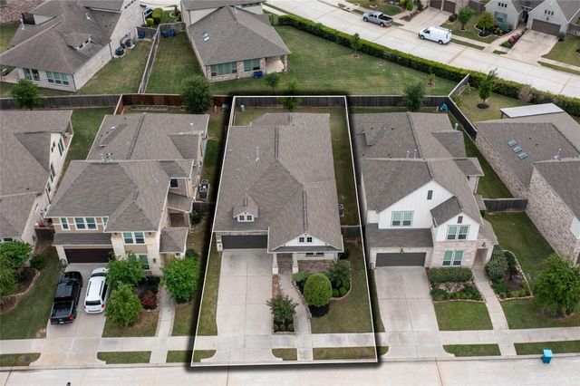 18731 Penn Farm Drive, Cypress, TX 77433