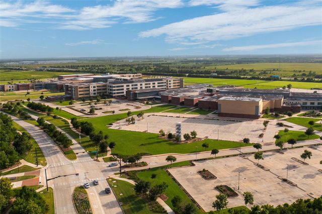 18731 Penn Farm Drive, Cypress, TX 77433