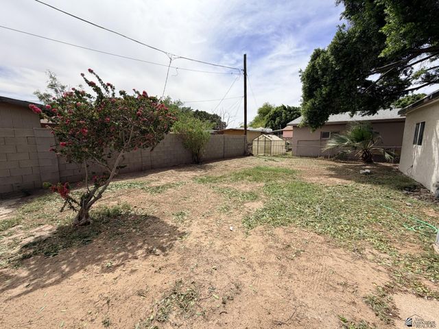 2615 W 4 St, Yuma, AZ 85364