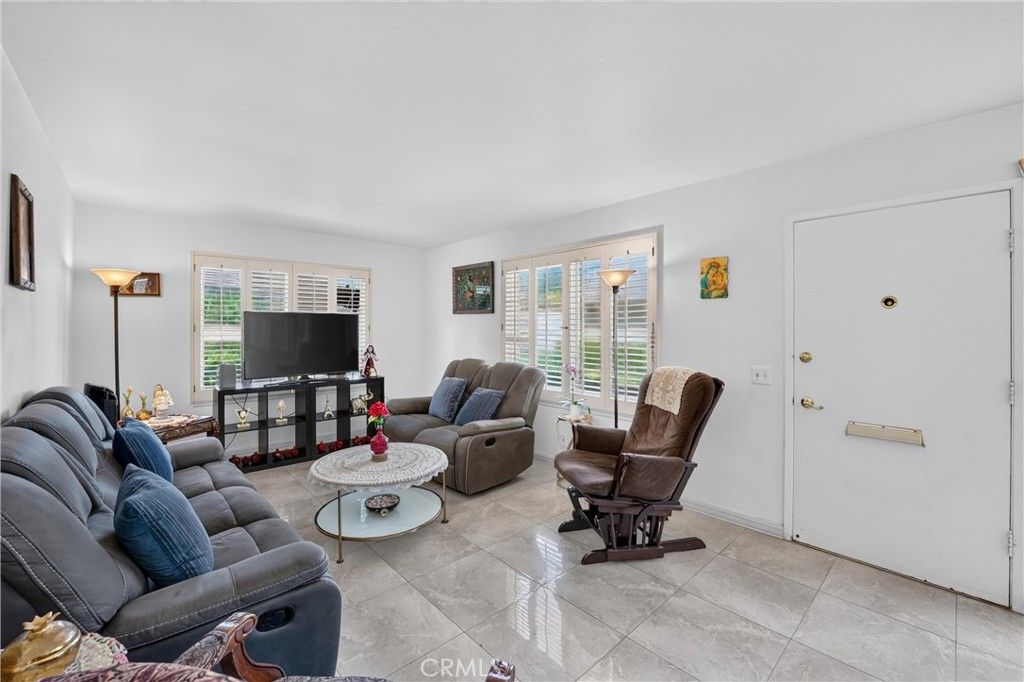 18237 Solano River Court, Fountain Valley, CA 92708 — photo 5