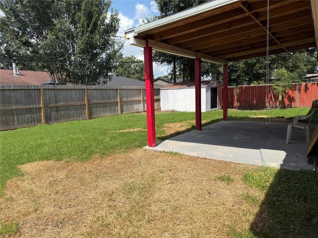 843 Regal Street, Houston, TX 77034