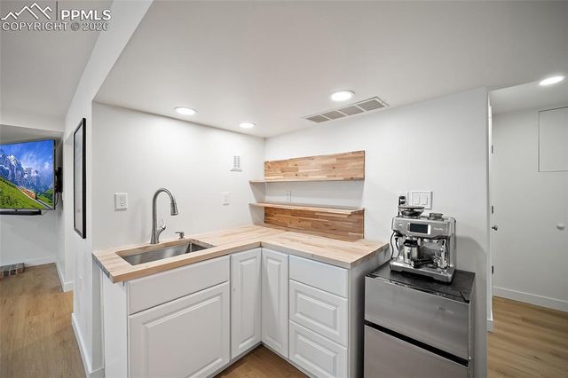 3012 E Springlake Circle, Colorado Springs, CO 80906